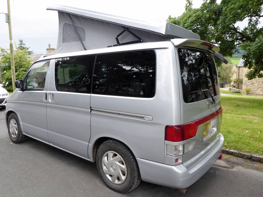 Mazda bongo 2013