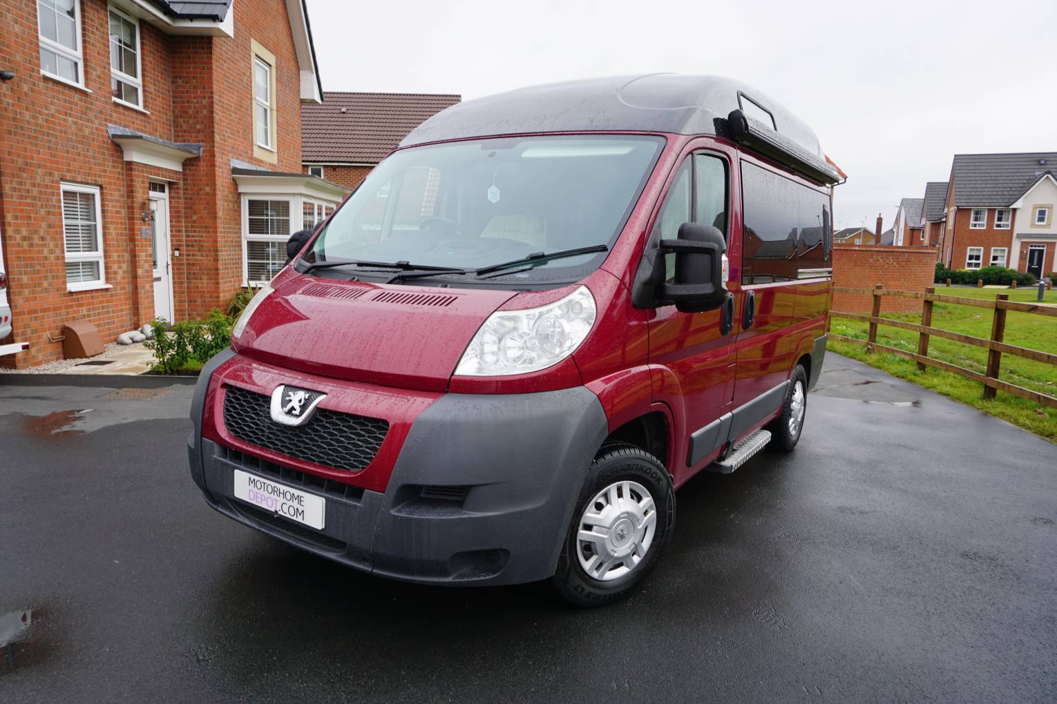 Peugeot high top on sale van